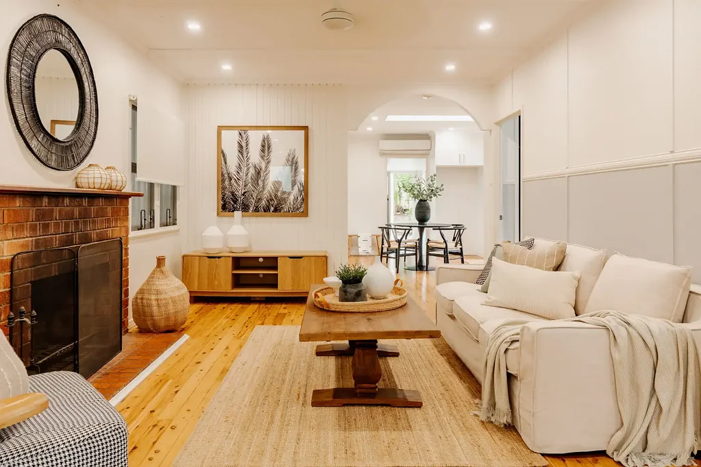 107 Whiting Street, Labrador, QLD 4215