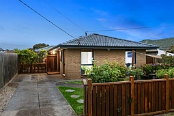 74 Kiora Street, Altona Meadows