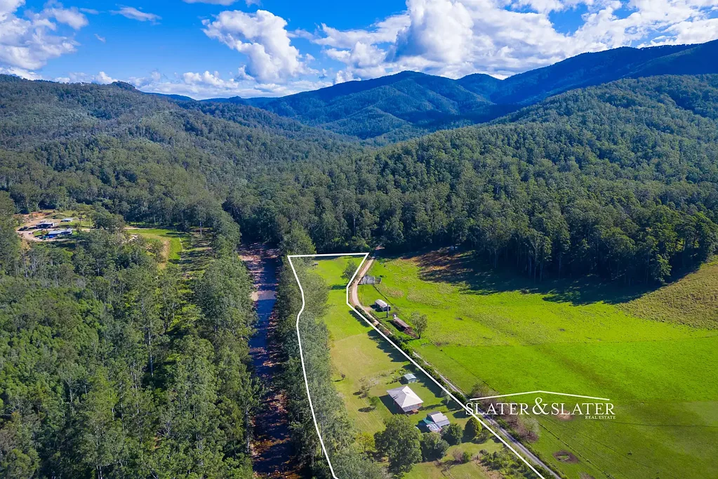 Upper Rollands Plains 3Zimmer 8.2 acres, Wilson river frontage, Idyllic rural lifestyle