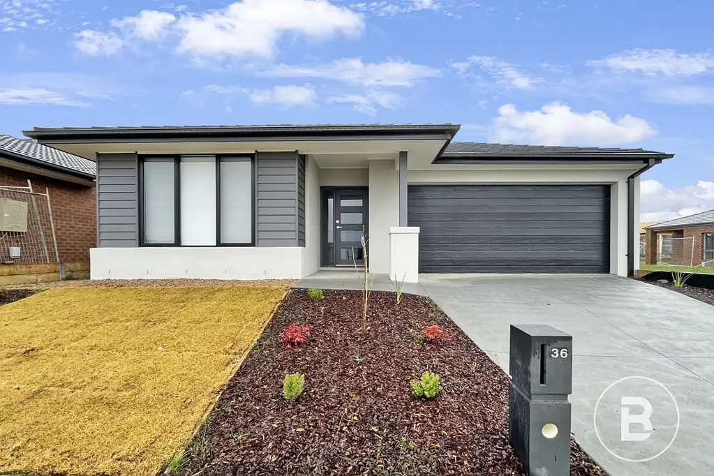 NEAR NEW FULLY LANDSCAPED FOUR BEDROOM HOME IN CARRINGUM ESTATE