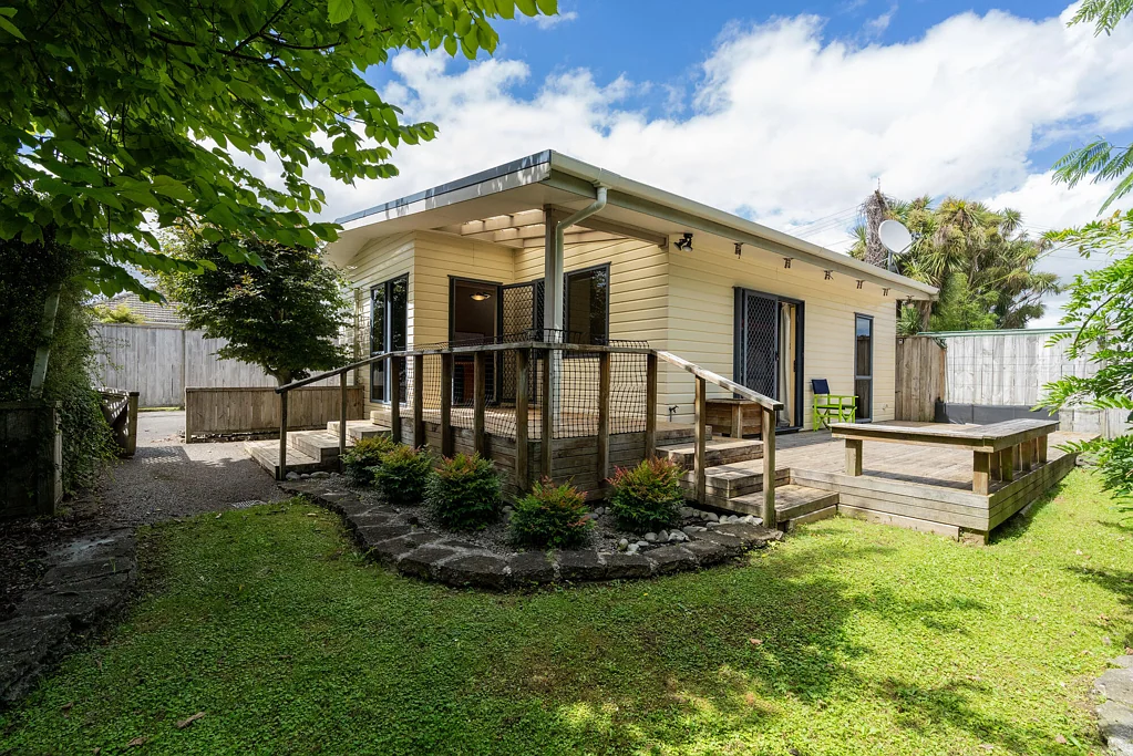 Levin 2房  Central Levin Retreat - Owner Wants Results