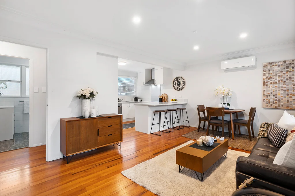 Epsom 2침실 Charming Unit in Prime Epsom Location