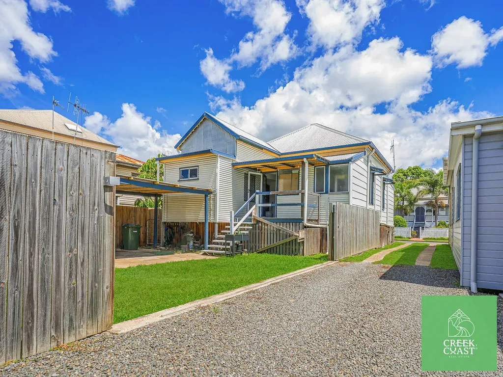 Maryborough 3બેડરૂમ Character Queenslander with  Scope to Make It Your Own.