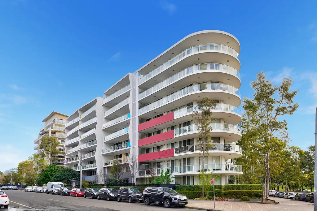 Warwick Farm 2Zimmer Modern Apartment Overlooking Liverpool Pioneers' Memorial Park