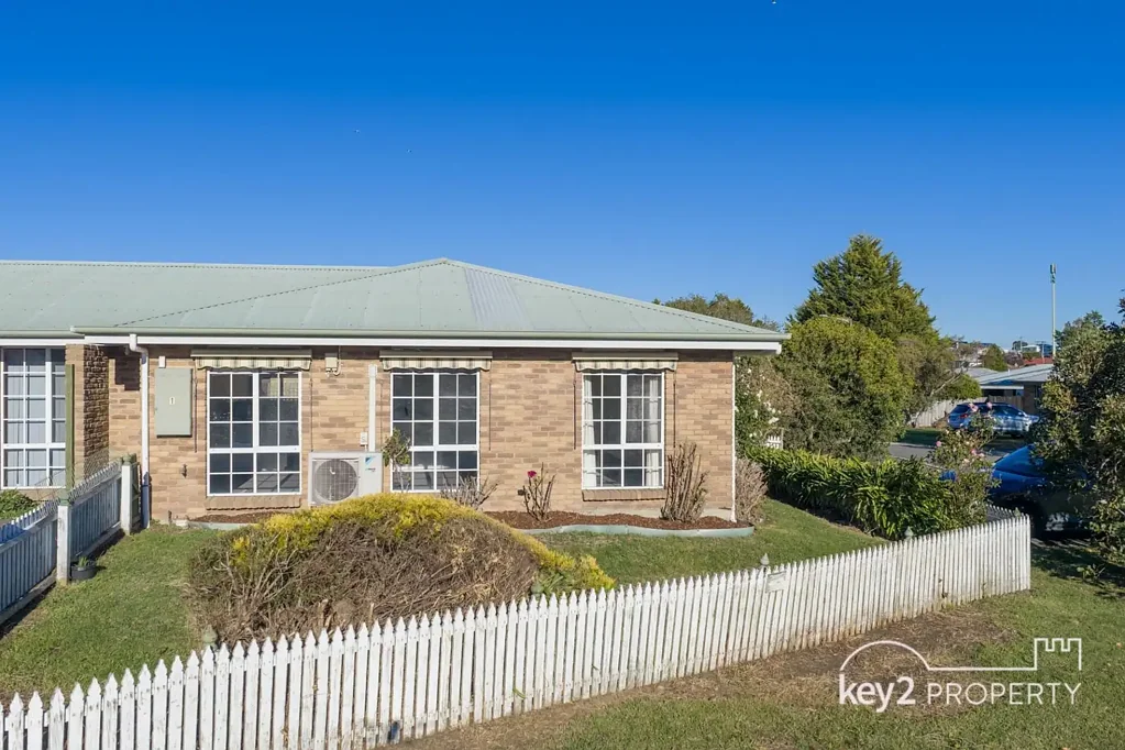 Newnham 2房  Easy Living in a Convenient Newnham Pocket