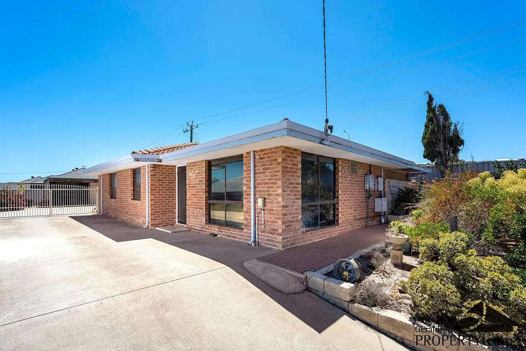 15 Queenscliff Close, Tarcoola Beach, WA 6530