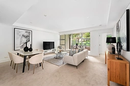 205/45-53 Carlisle Street, Rose Bay