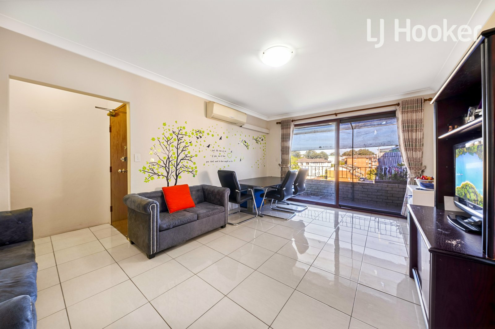 UNIT 44 73 MCBURNEY RD, CABRAMATTA NSW 2166, 0 Kuwarto, 0 Banyo, Unit