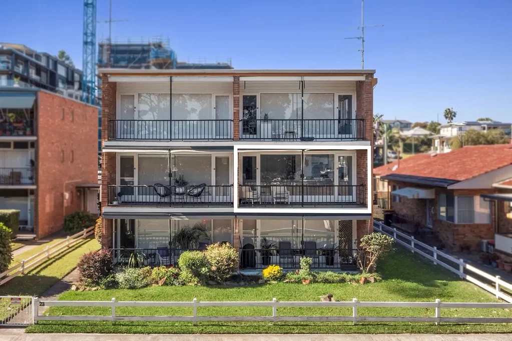 Wake up to sparkling water views and embrace the laid-back coastal lifestyle