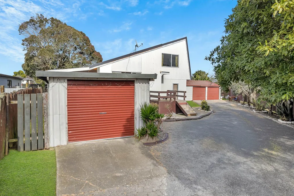 Mangere 3Moenga First Time in 22 Years – Rare Gem in Mangere