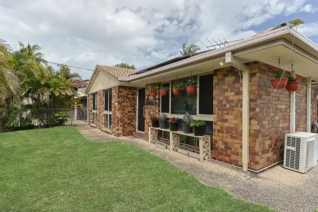 1 Viewbank Court, Beenleigh, QLD 4207