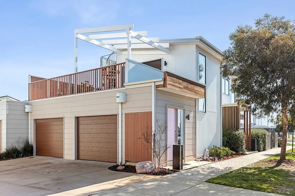 4 Hunter Avenue, Torquay, VIC 3228