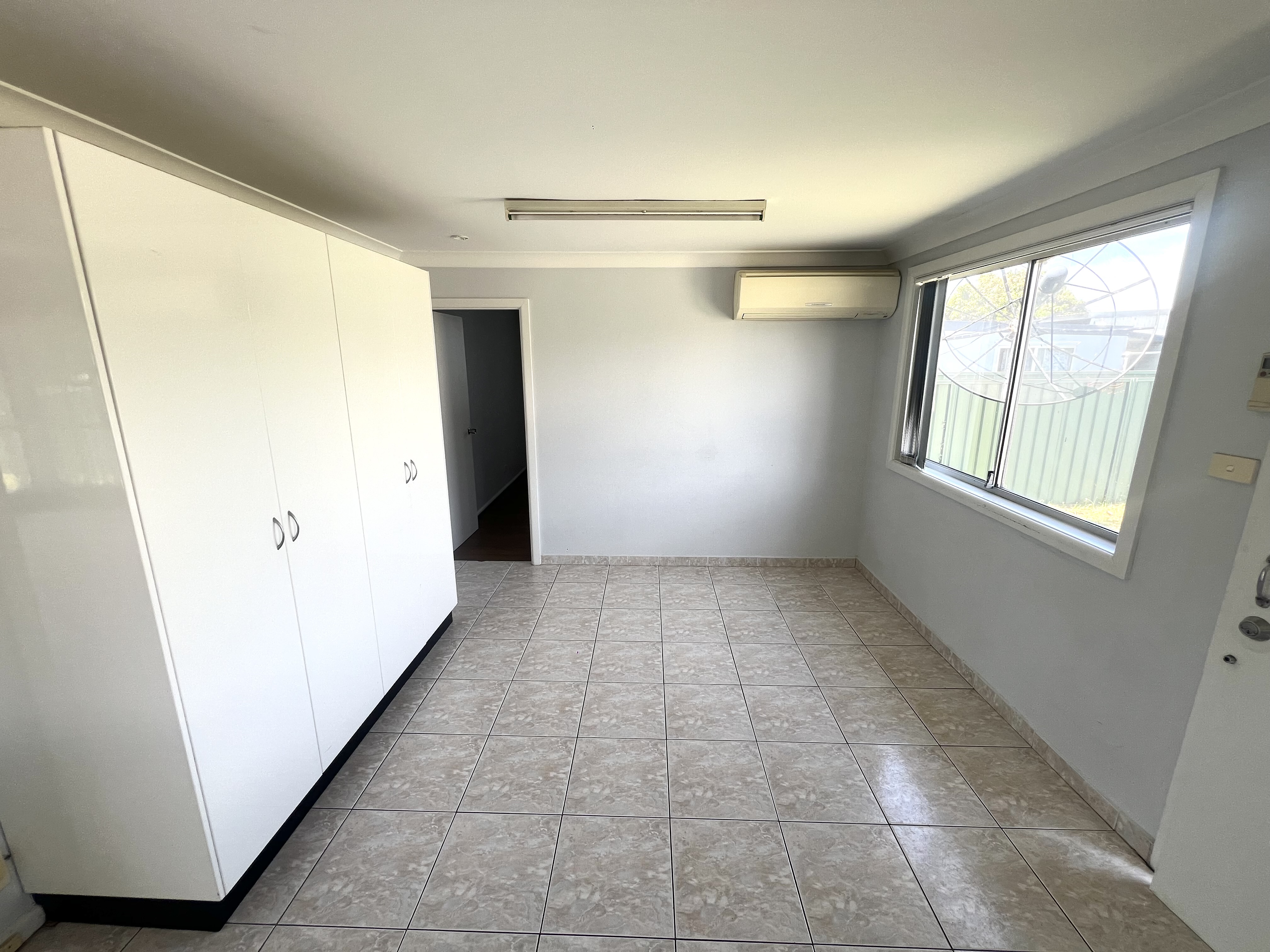 115 THE AVENUE, CANLEY VALE NSW 2166, 0 chambres, 0 salles de bain, House