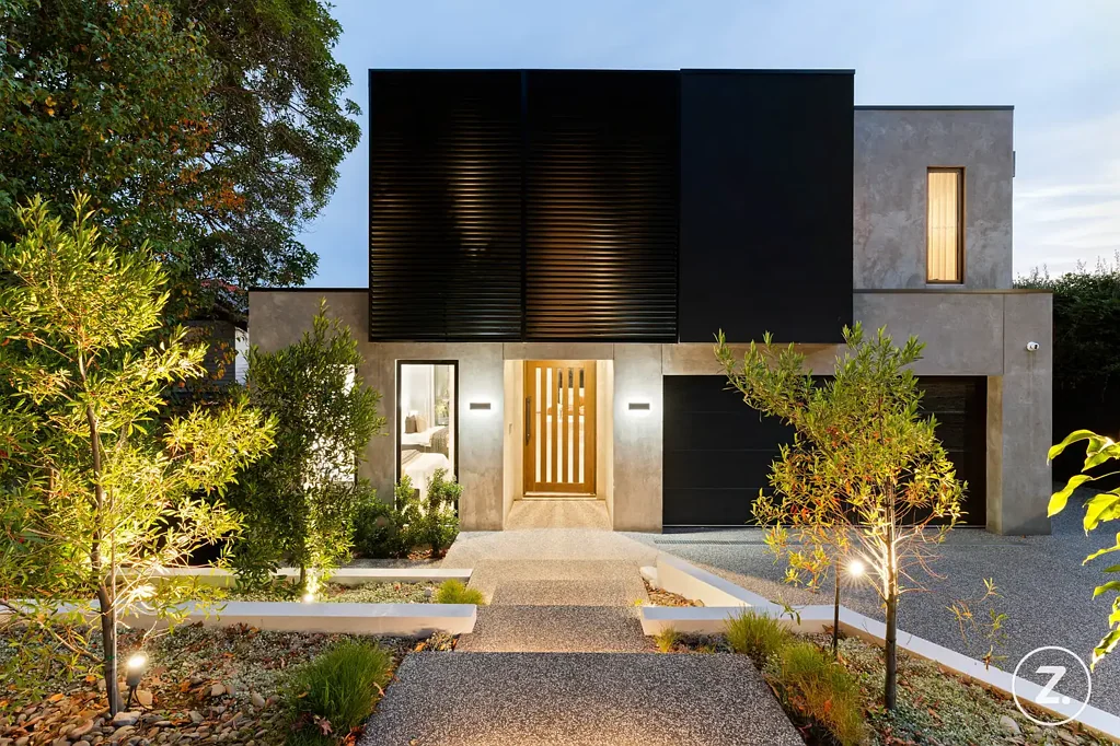 Glen Iris 4Zimmer Architectural Living, Poolside Entertaining, and Unmatched Family Flexibility