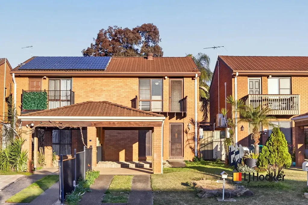 Ingleburn 3Zimmer Endless Potential in a Prime Ingleburn Location