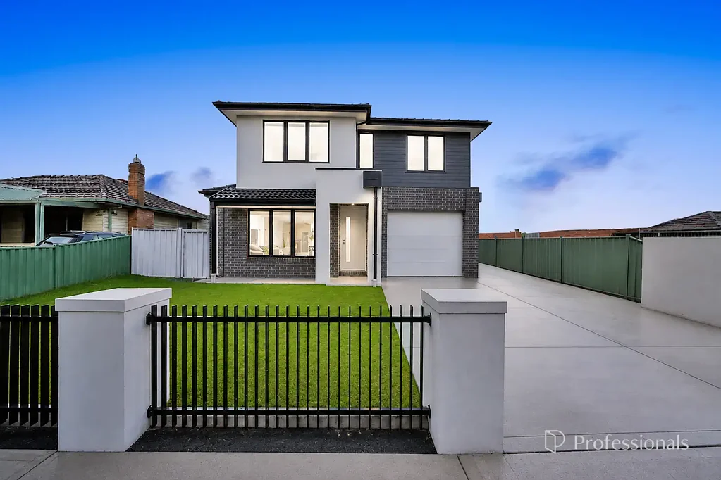 Sunshine 3 Slaapkamer Modern Boutique Townhouses Prime Sunshine North Location