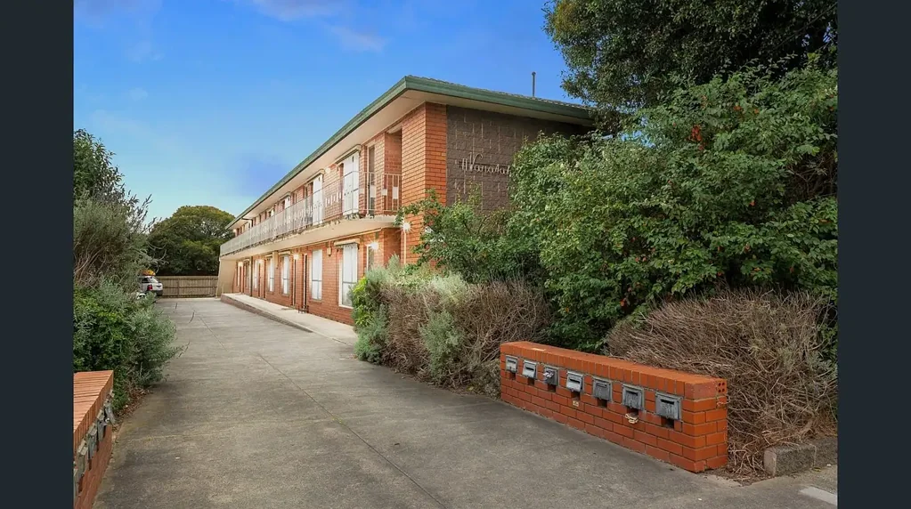 Glen Huntly 1 Slaapkamer Easy Living in a Prime Lifestyle Pocket