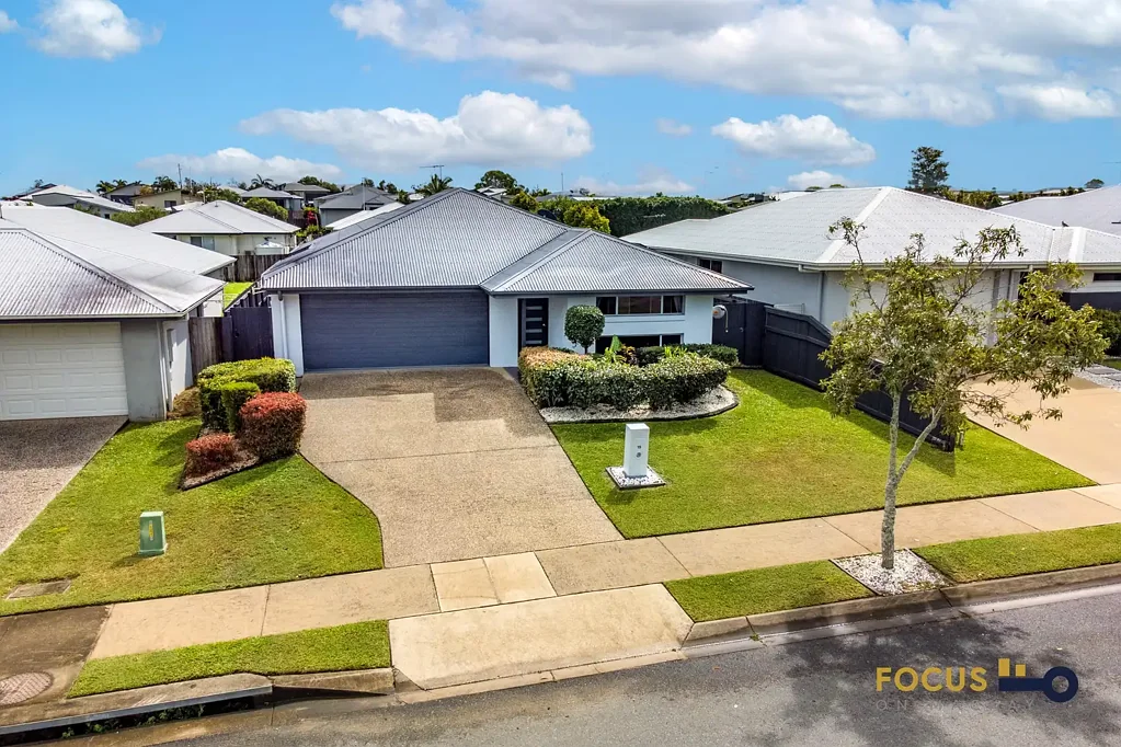 15 Dulcis Drive, Rural View, QLD 4740