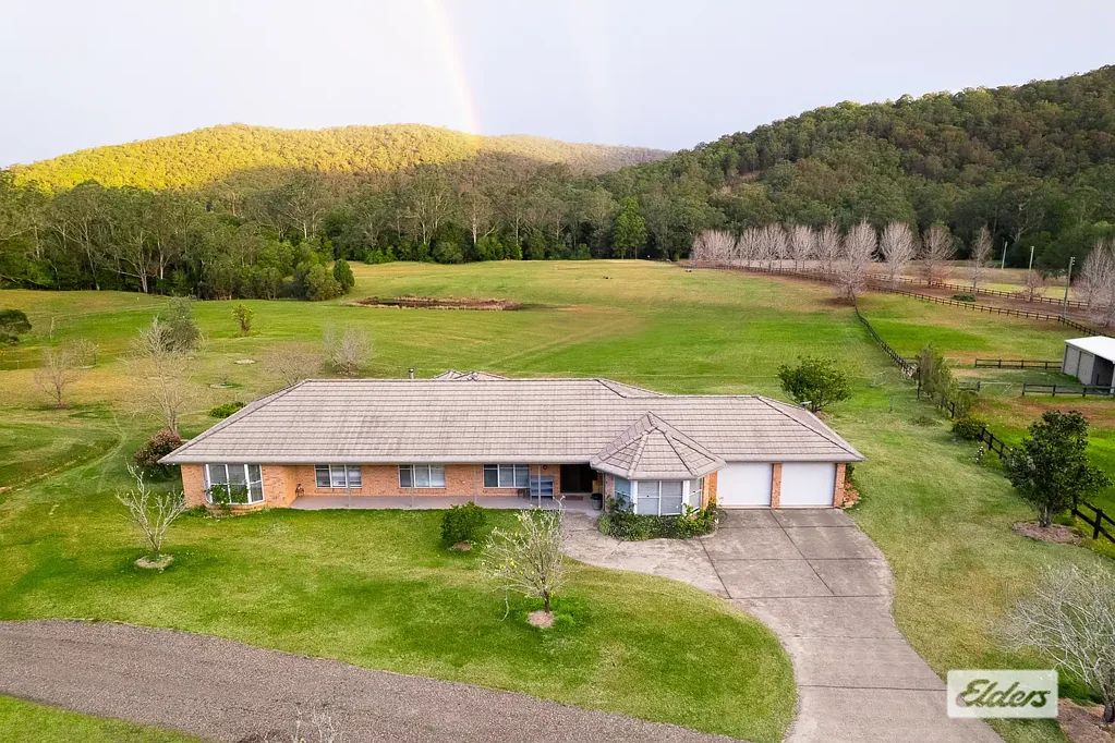 Wyong Creek 8ਬੈੱਡਰੂਮ A Private 21-Acre Country Retreat with Space, Serenity & Endless Possibility