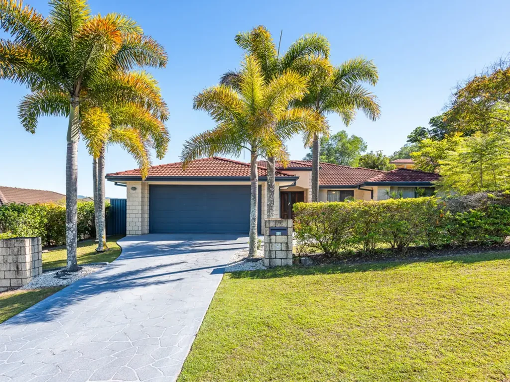 Pacific Pines 4房  Spacious Family Living and Exceptional Outdoor Entertaining