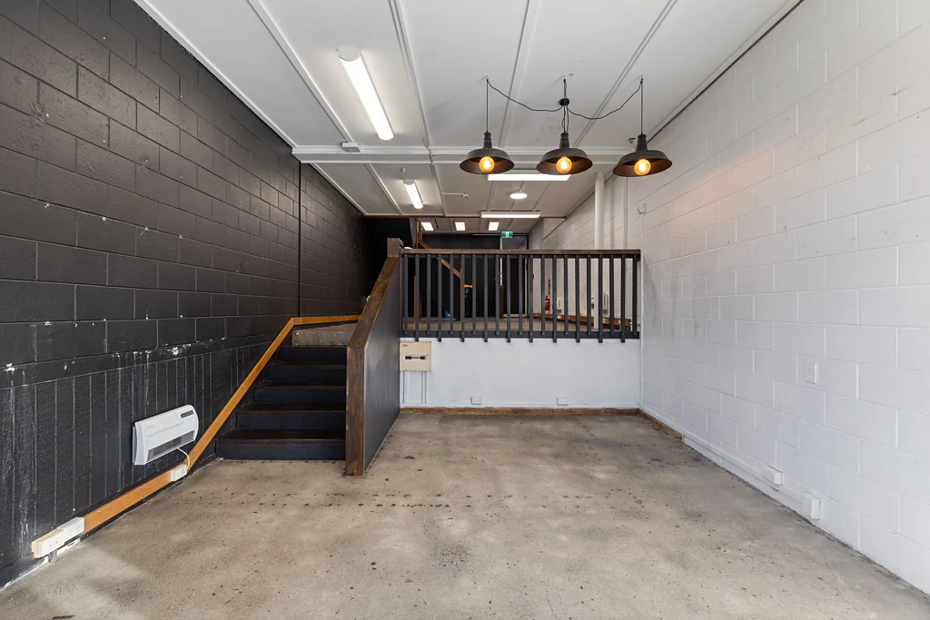 Palmerston North Central Your business deserves this profile!
