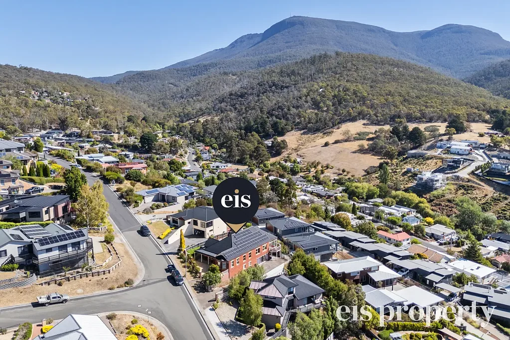 9 Jeannette Court, Lenah Valley, TAS 7008