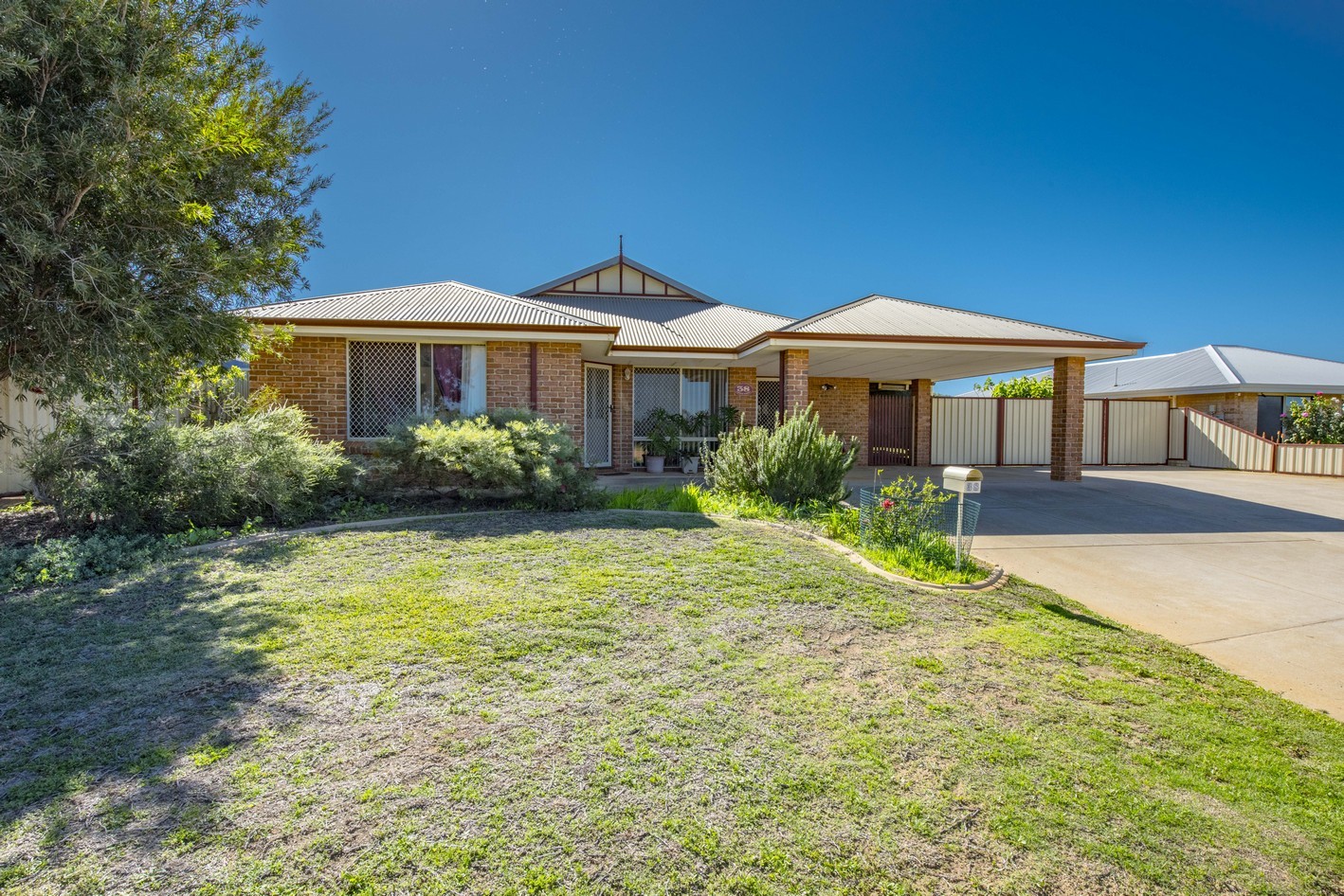 38 TAPPAK ST, WAGGRAKINE WA 6530, 0 habitaciones, 0 baños, House