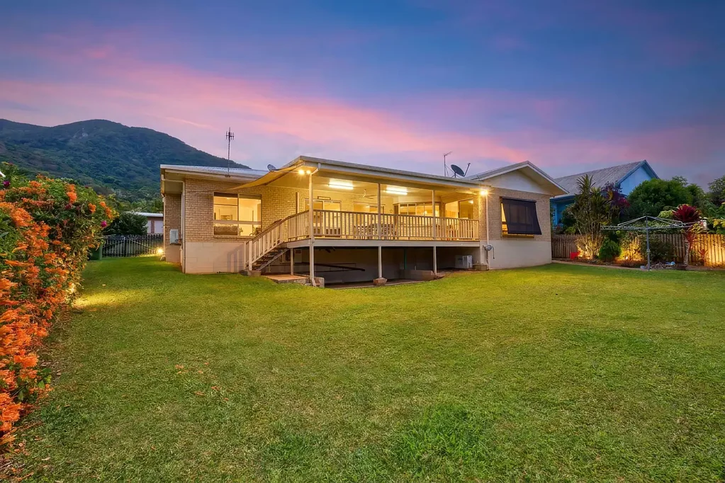 Redlynch 4房  Elevated Family Living in Sought-After Redlynch Rise