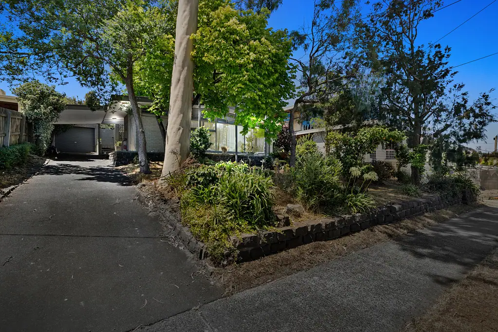 30 Stapley Crescent, Chadstone, VIC 3148