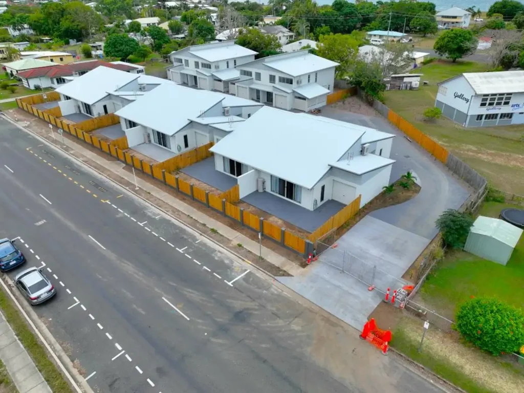 BRAND NEW 3 BEDROOM VILLA LOCATED AT QUEENS BEACH