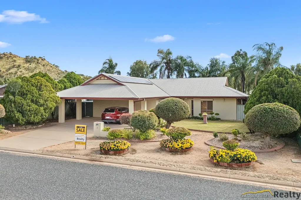 Araluen 4ਬੈੱਡਰੂਮ Immaculate Family Oasis!