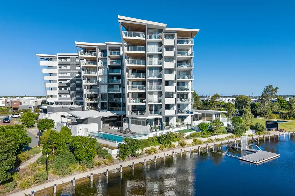Birtinya 4房  Ultra-Premium 4 Bedroom - North Facing Waterfront