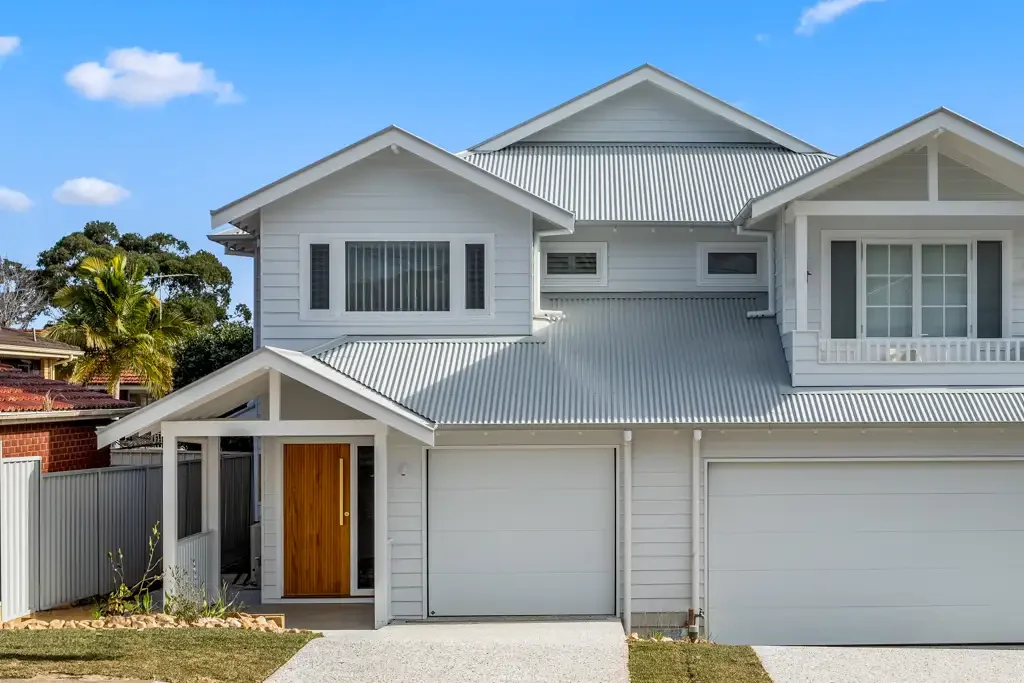 4 Bedroom Hamptons Style Home In The Village