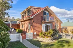 2/7 Celery Top Drive, Kingston