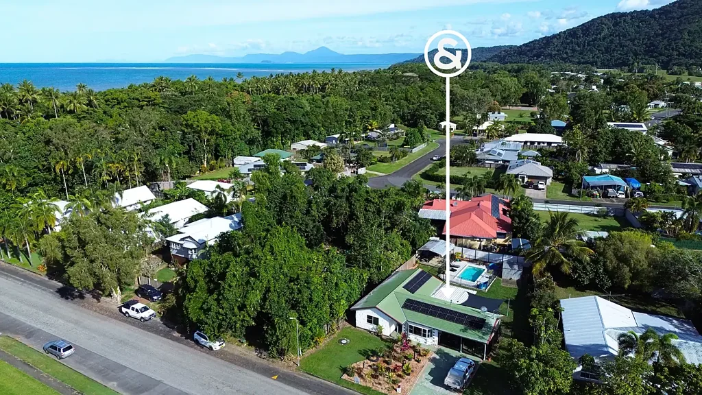 Wonga Beach 3部屋 Beachside Family Home with Pool & Solar