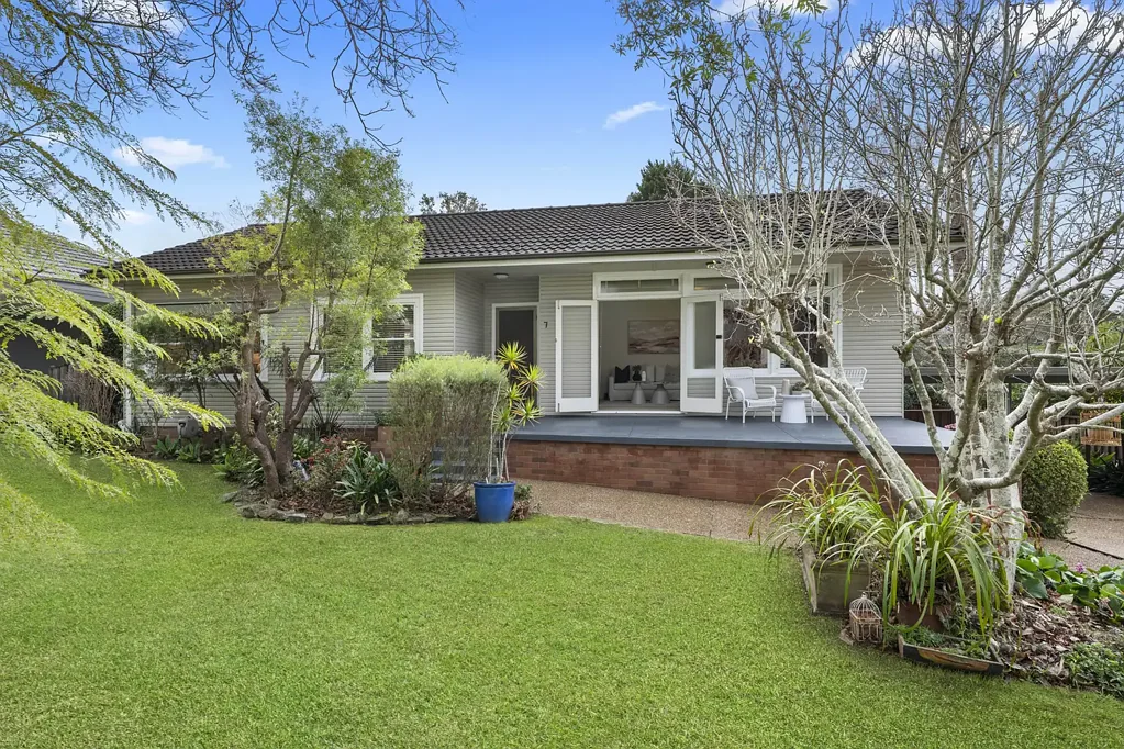 North Epping 3Kwarto Well Loved Family Home, Approx 784sqm