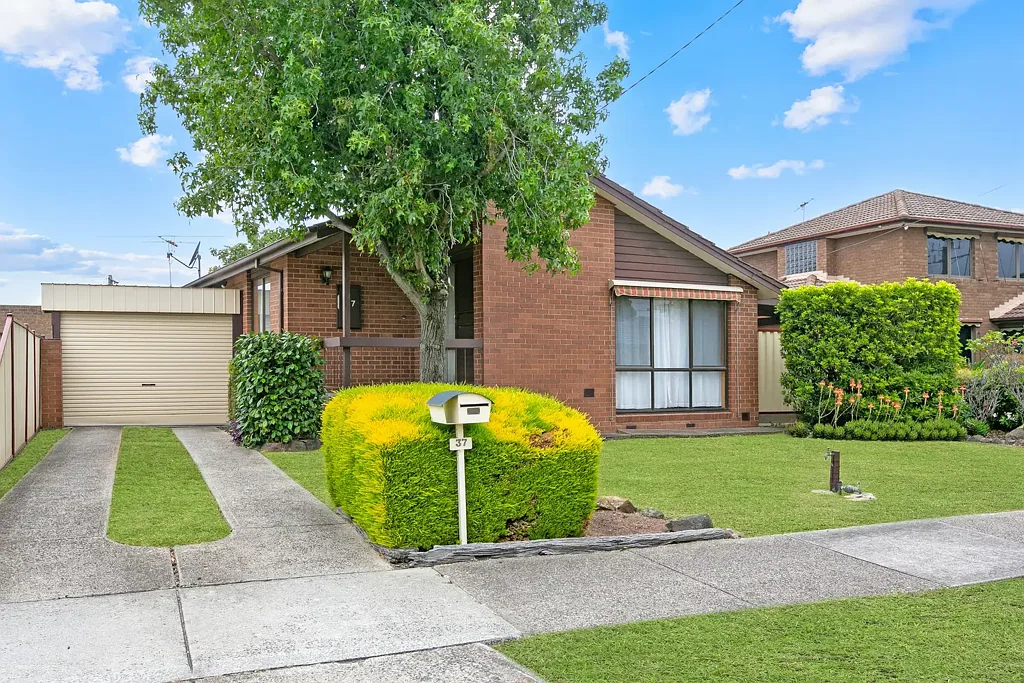 37 Buller Parade, Lalor, VIC 3075