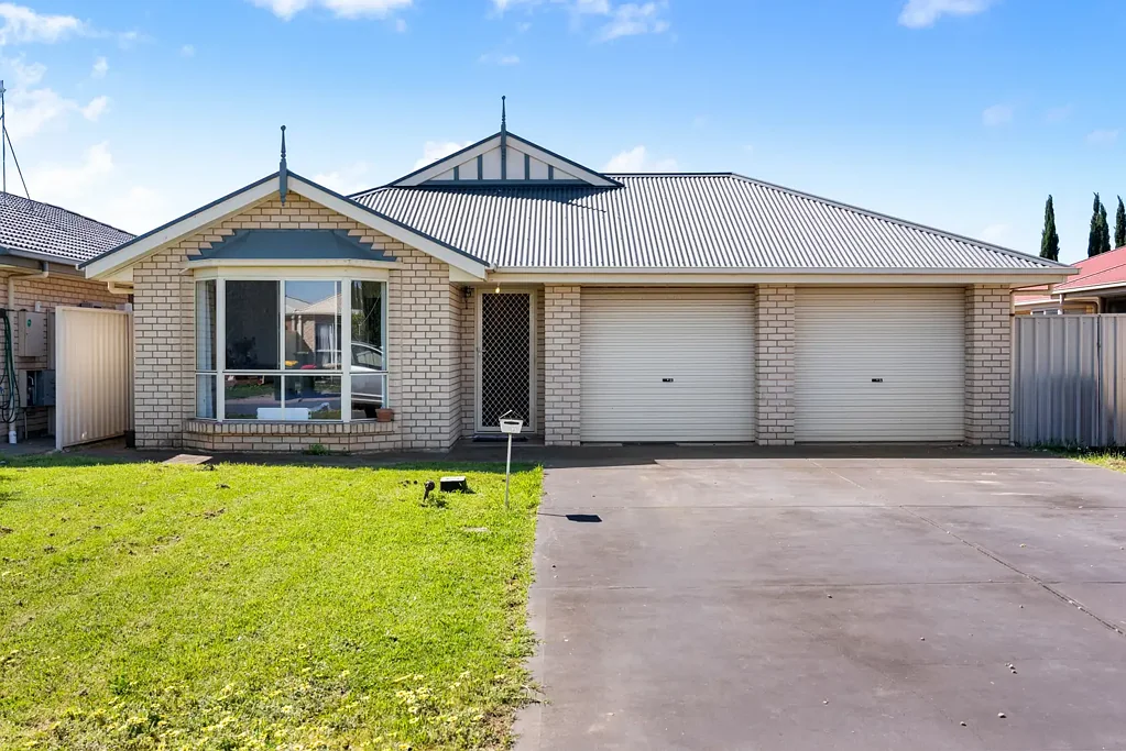 Munno Para West 3房  Flexible layout with dual living zones