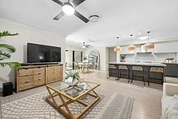 7 Slate Court, Logan Reserve