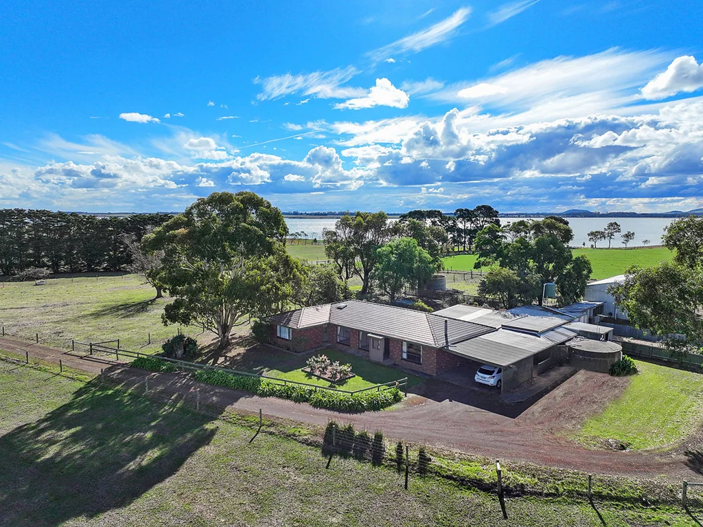 Camperdown EMBRACE COUNTRY LIVING