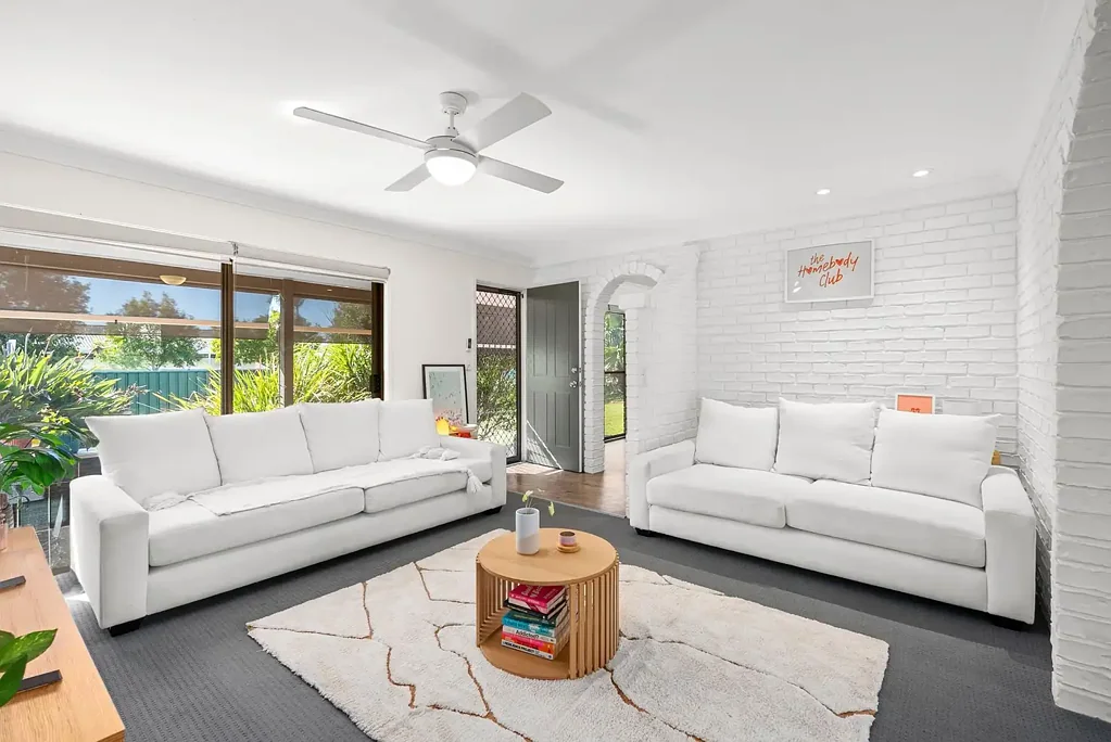 Burleigh Waters 4कमरा Rare Burleigh Waters Opportunity - MUST BE SOLD