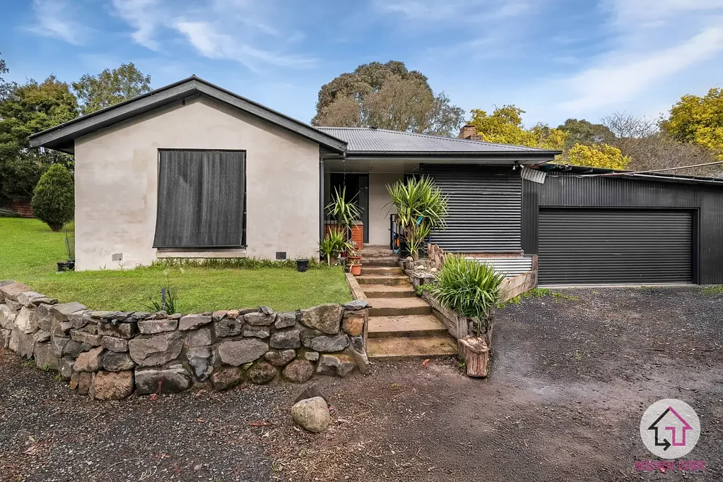 2 Elizabeth Court, Waterford Park, VIC 3658