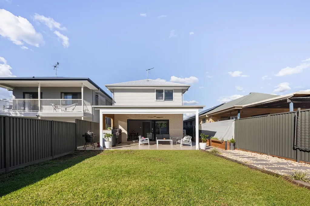 Geebung 4 Slaapkamer Turn-key Family Living In A Thriving Lifestyle Pocket
