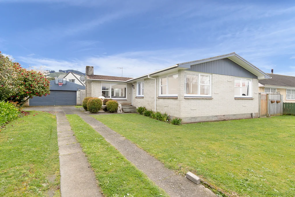 44 Longfellow Street, Trentham, Upper Hutt, Wellington