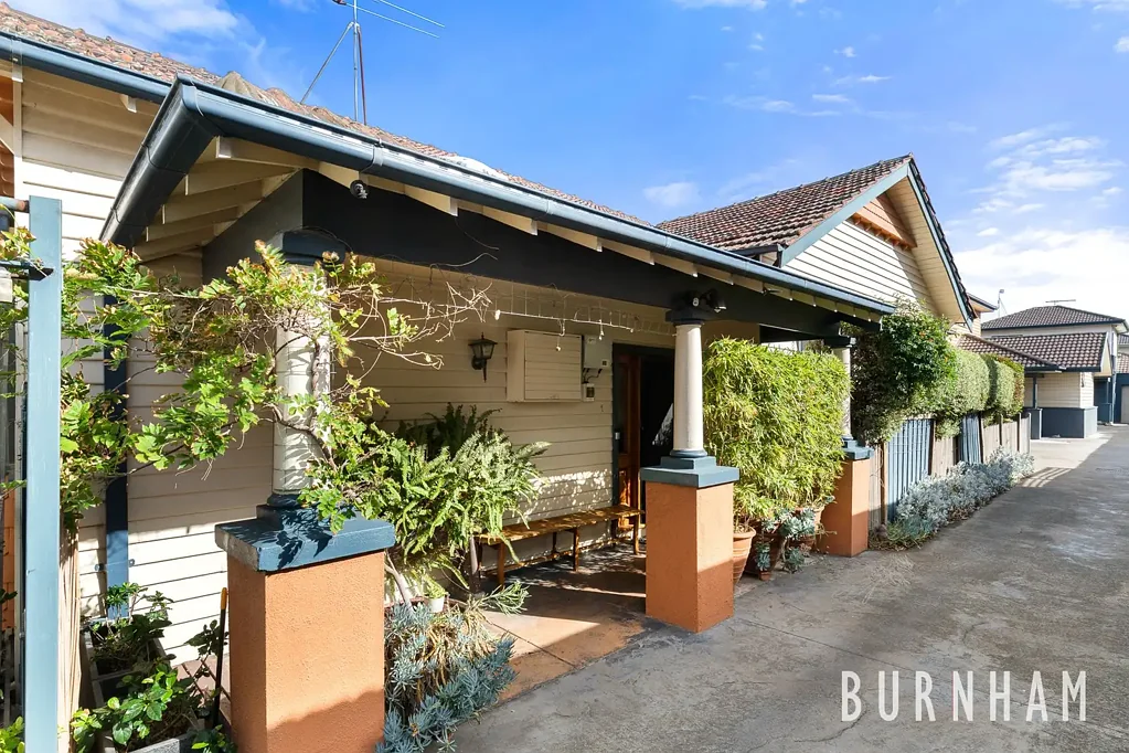 1/604 Barkly Street, West Footscray, VIC 3012