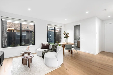 Unit 2/118 LYNCH ROAD FAWKNER VIC 3060, 3房, 2浴, Townhouse