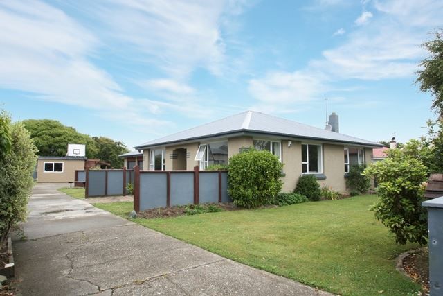 77 Carlyle Street, Hawthorndale, Invercargill, 4 chambres, 1 salles de bain