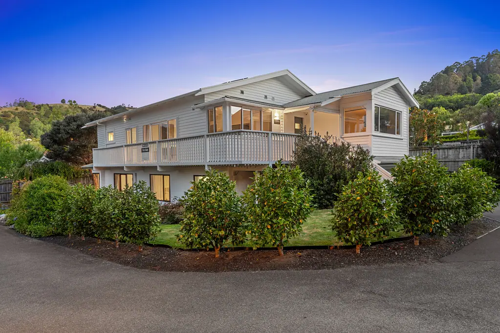 Nelson City 7Moenga Central Nelson Luxury | Prestigious Home & Income