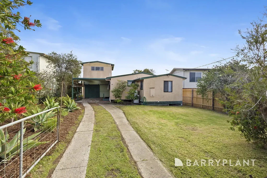 Ventnor 3Habitaciones Original Beach Home Ready For Transformation With Bay Views!