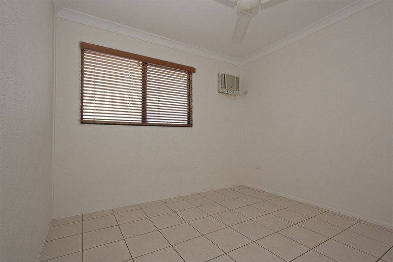 UNIT 2 2 MARKET ST, GOOMBUNGEE QLD 4354, 0房, 0浴, Unit